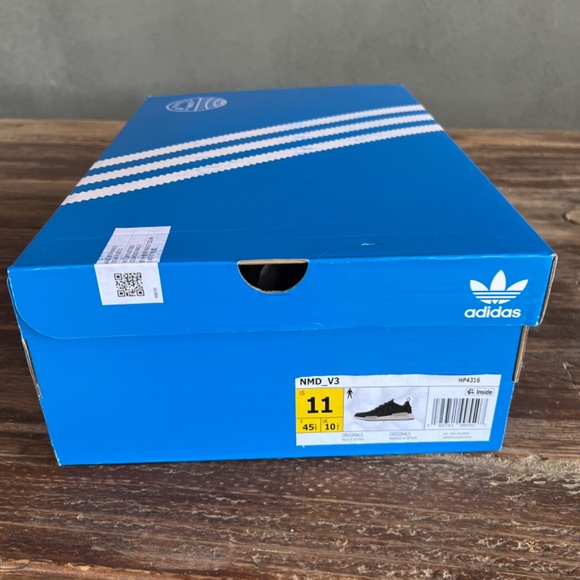 ADIDAS MENS NMD_V3 SHOES BRAND NEW IN BOX SIZE 11 main image 9